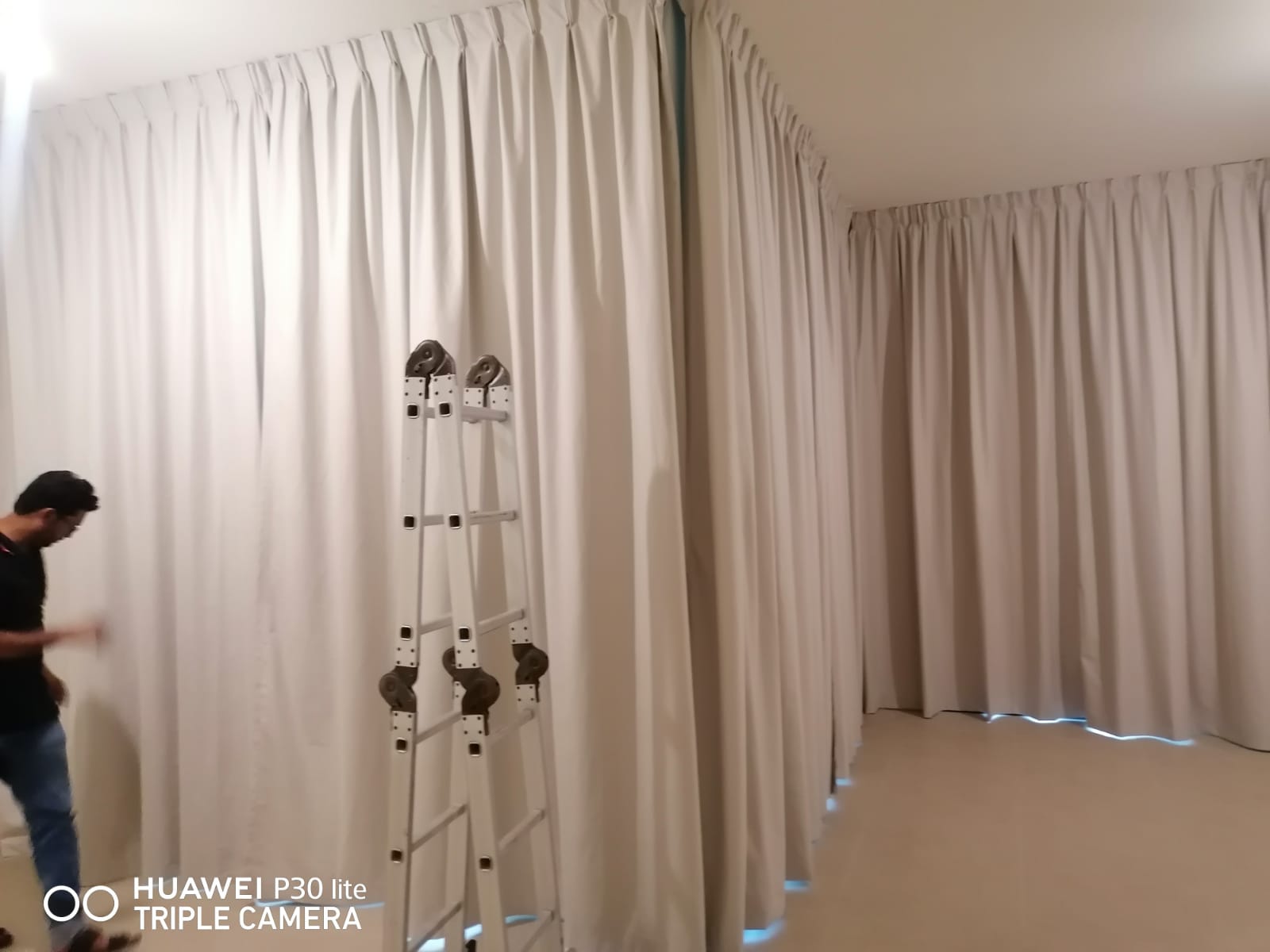 Curtains Installation