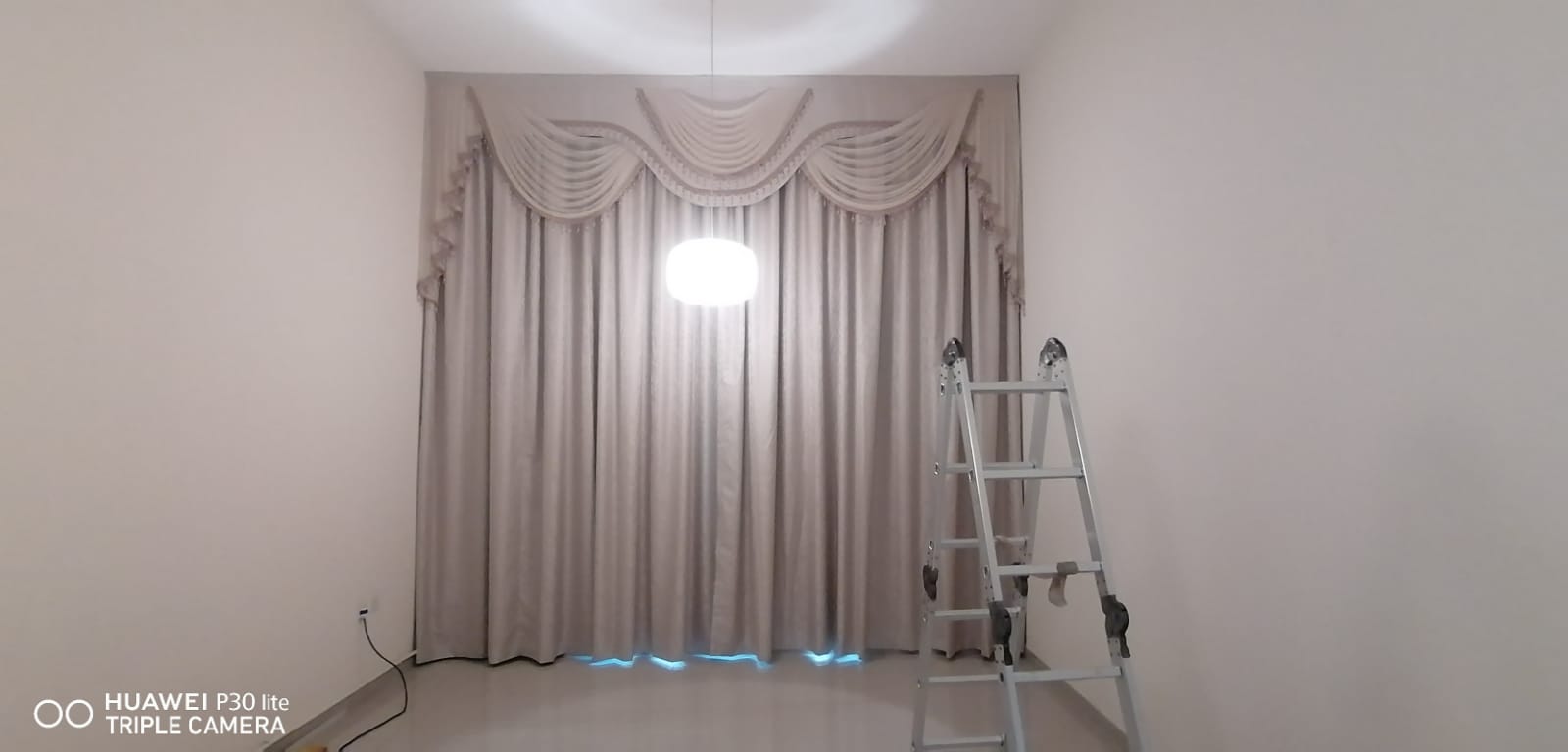 Curtains Installation